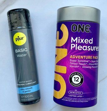 Набор ONE Flavor Waves 12 шт + Лубрикант pjur Basic waterbased 100 мл SOS2041 фото