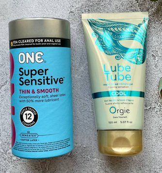 Набір ONE Super Sensitive (12 шт) + Лубрикант LUBE TUBE COOL, 150 мл ORGIE SOS2355 фото