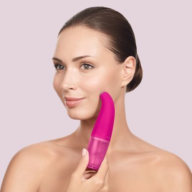 Очищуючий засіб для обличчя GESKE Aqua-Stream Face Cleanser 8в1 magenta HB0399 фото