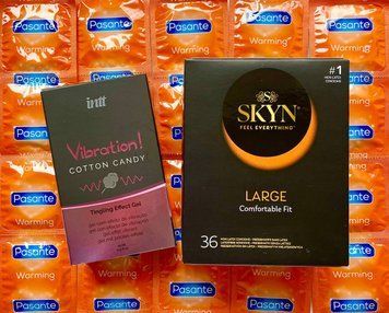 Набор 48 шт SKYN Large - Pasante Warming + Рідкий вібратор Intt Vibration Cotton Candy (15 мл) SOS1576 фото