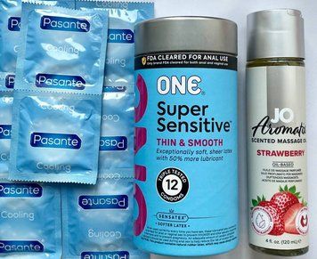 Набор 22 шт ONE Super Sensitive - Pasante Cooling + System JO Aromatix Strawberry 120 мл SOS1695 фото