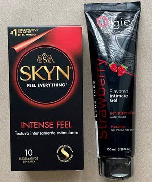 Комплект SKYN Intense Feel 10 штук + Съедобный лубрикант на водной основе LUBE TUBE клубника, 100 мл ORGIE SOS1050 фото